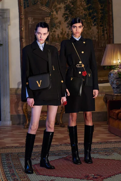 Look 9